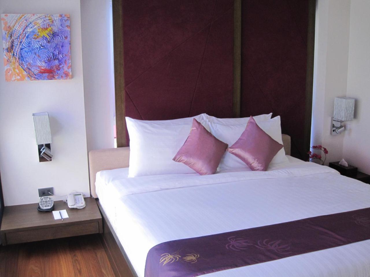 Paradiso Boutique Suites 1