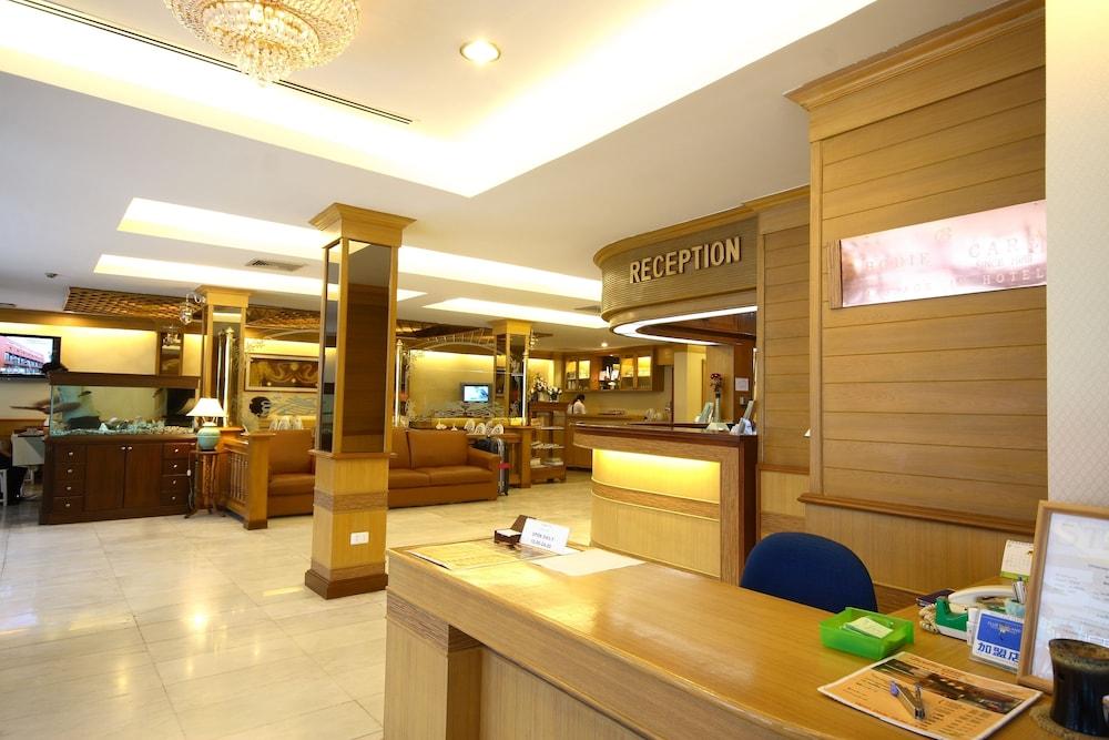 Wall Street Inn 2