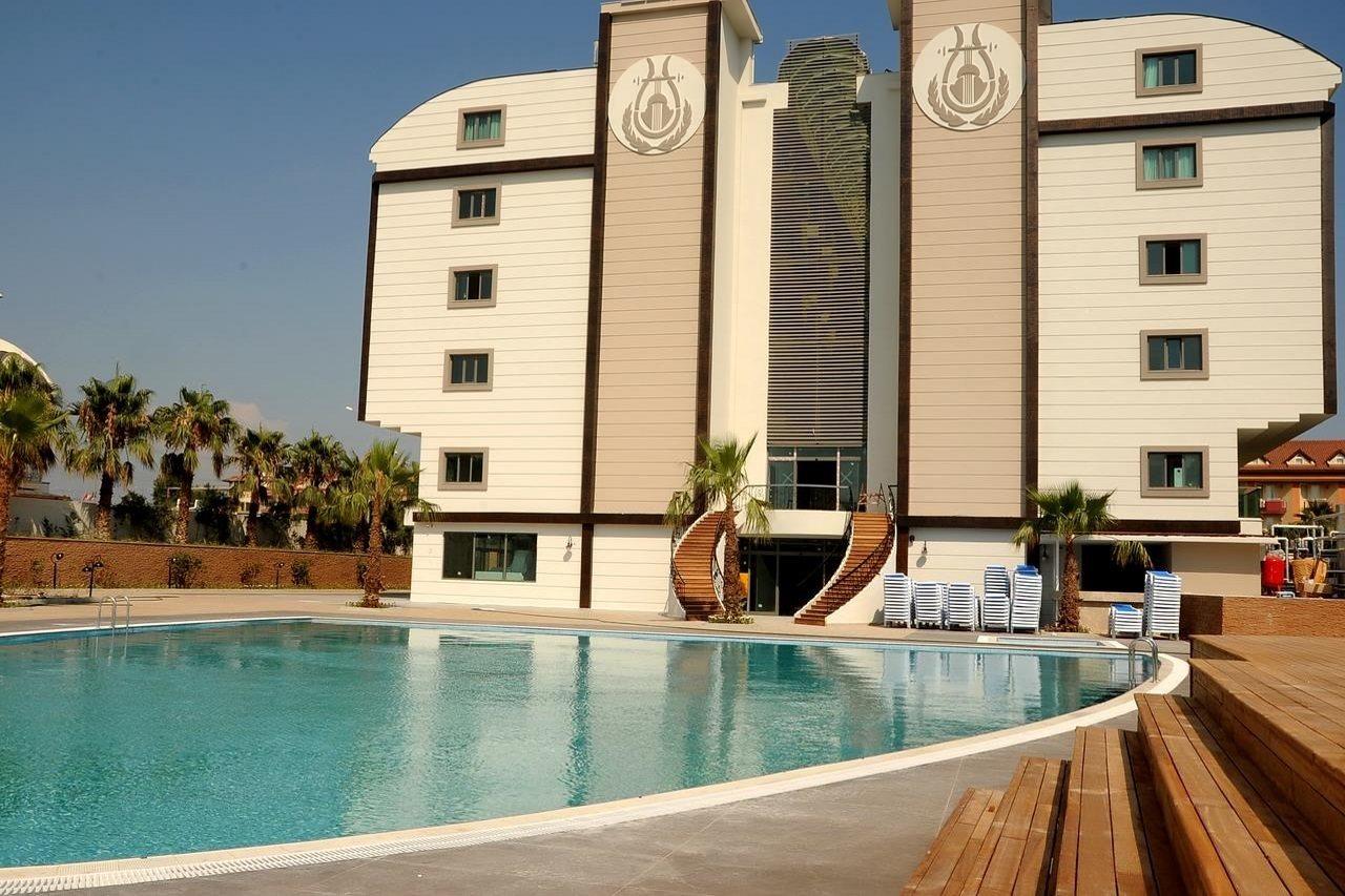 Orfeus Queen Hotel