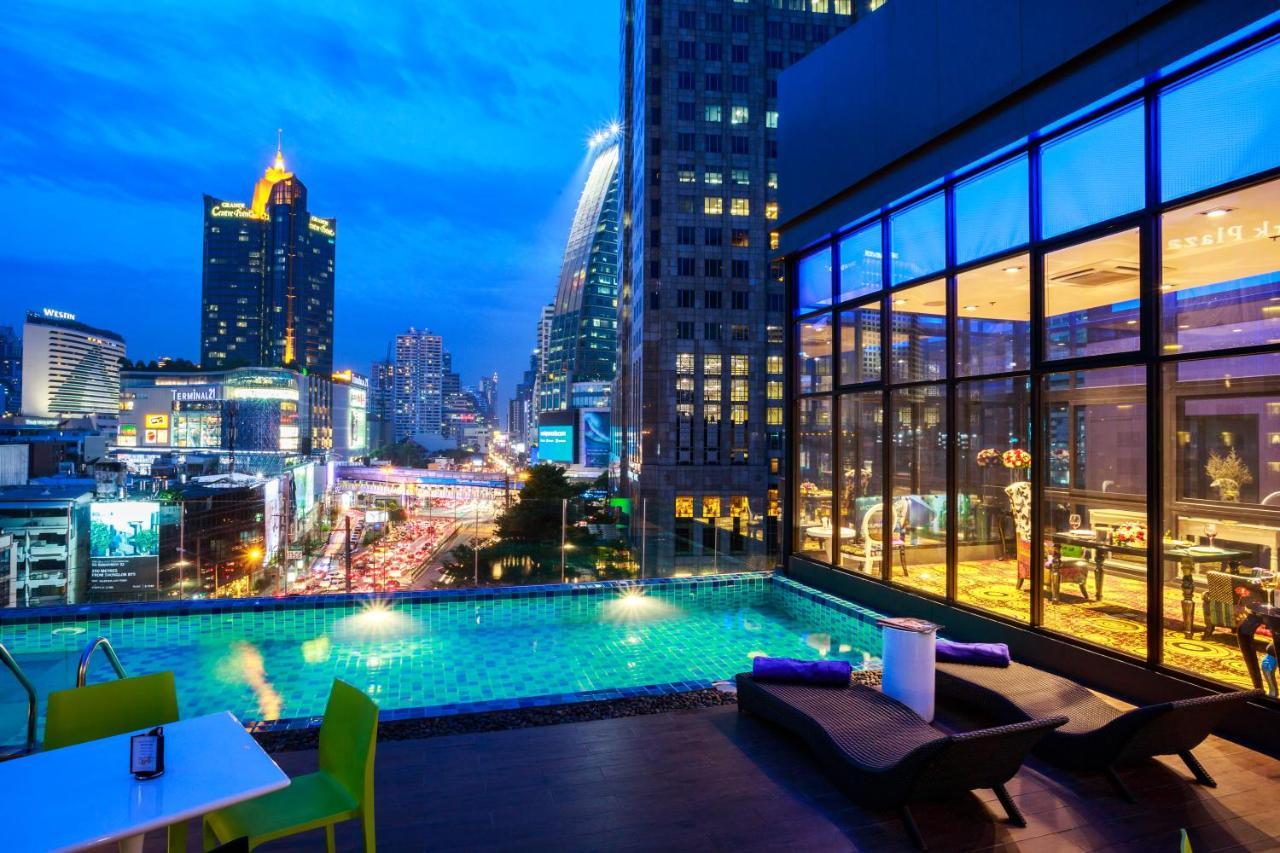 Hotel Clover Asoke (SHA PLUS+)