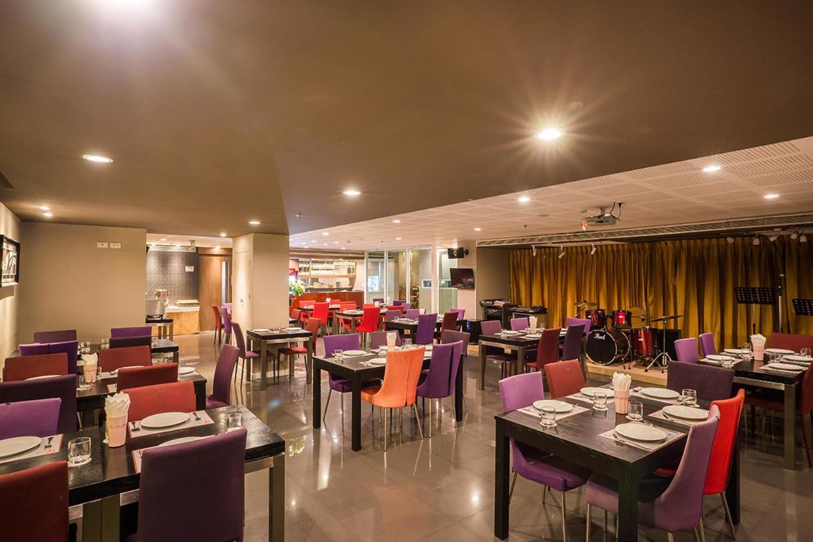 Beyond Suite Hotel (SHA PLUS+)