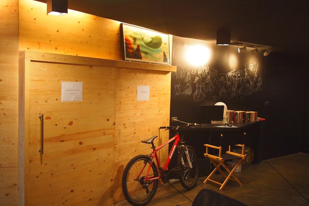 C40winks Hostel 1