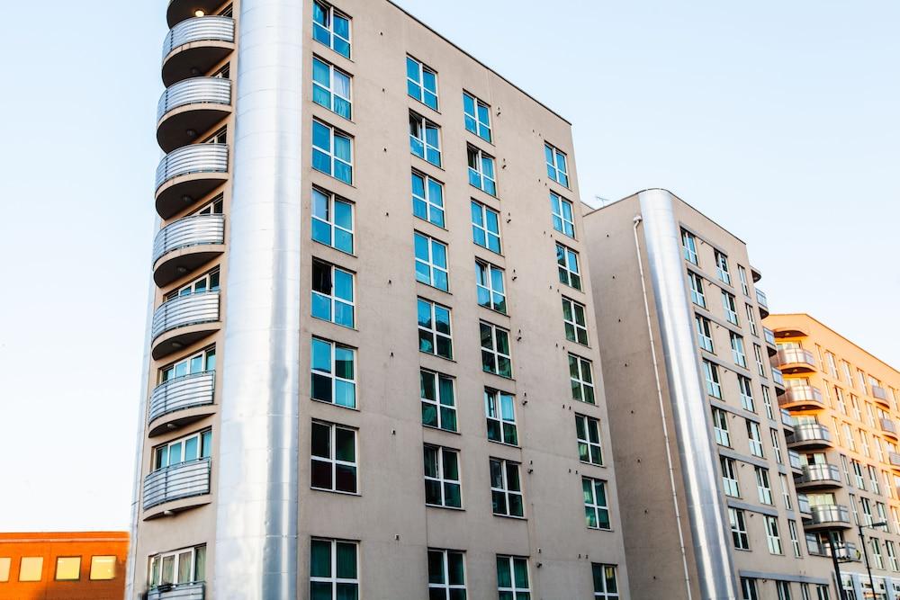 Access Accommodation City Apartments