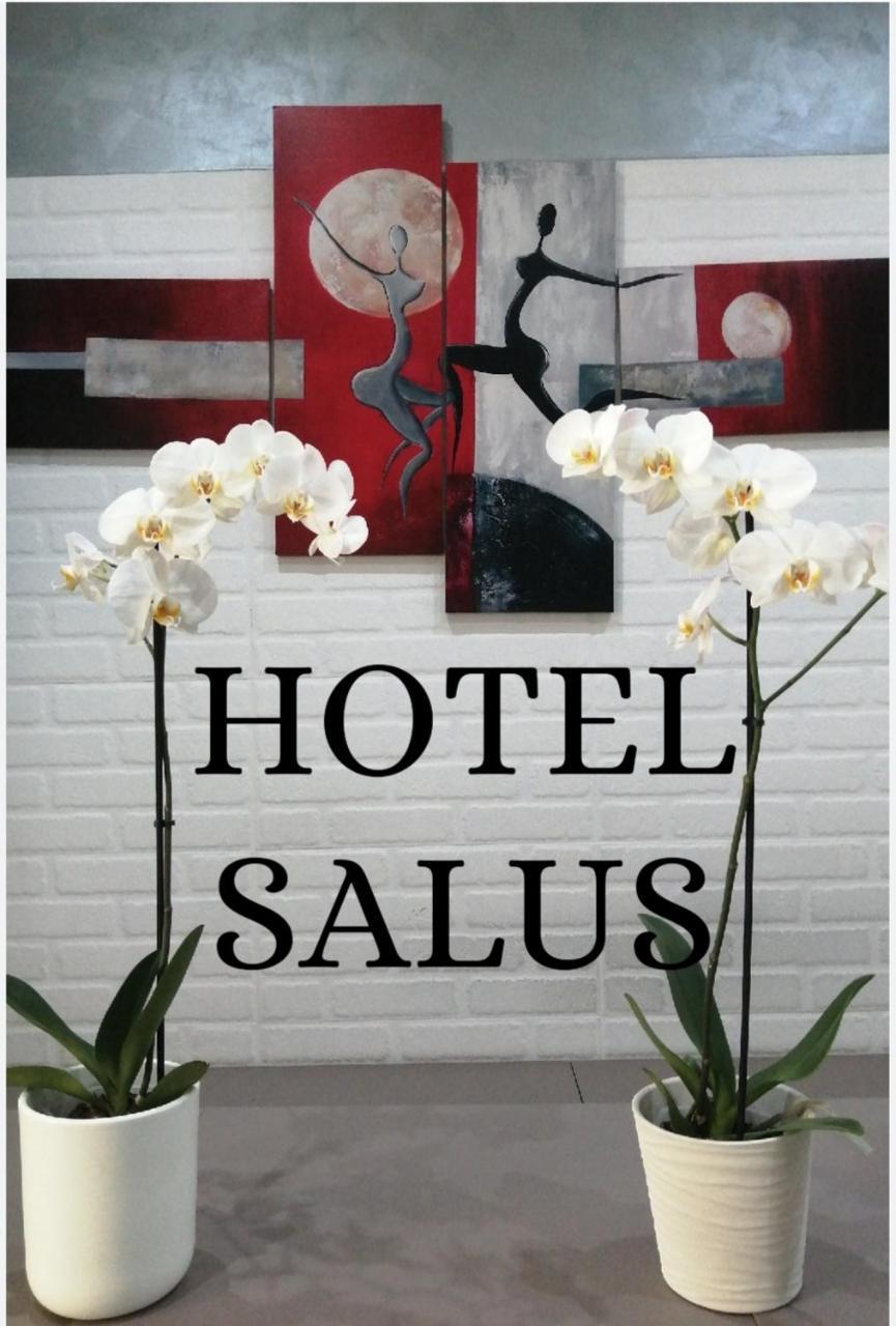 Hotel New Salus