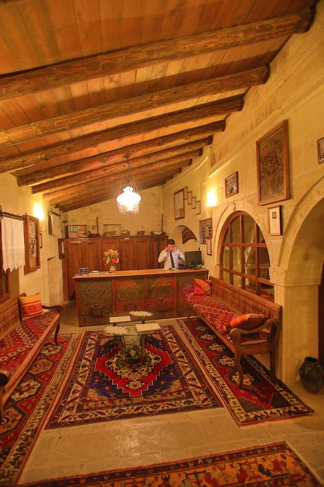 The Selcuklu Evi Cave Hotel