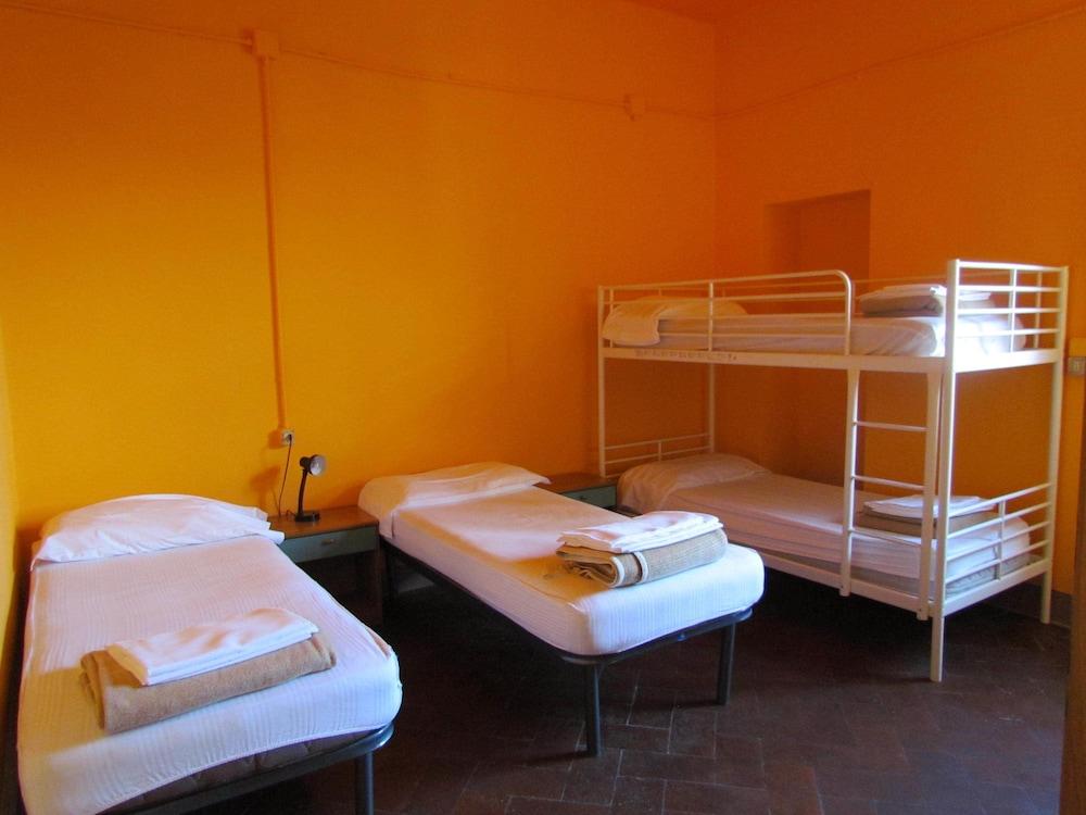 7 Santi Hostel 2