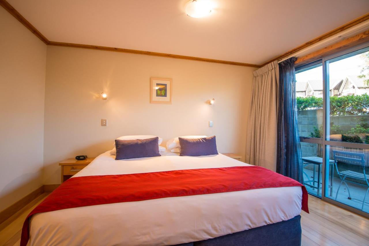 Coronation Lodge 2
