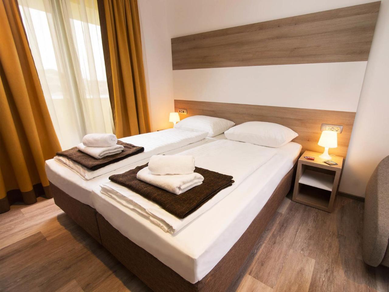 Hostel Sol 2