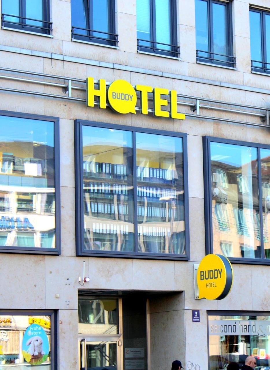 Buddy Hotel 1