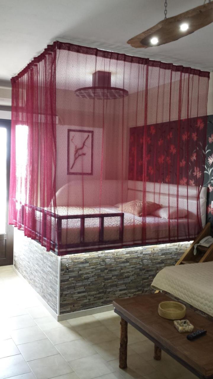 Takis Hotel