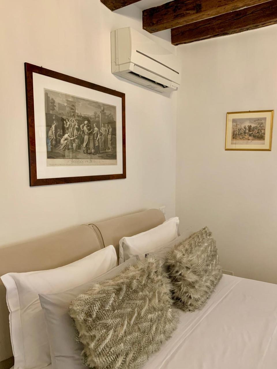 B&B Fortuny 1