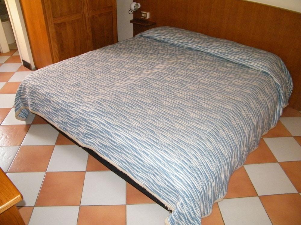 Albergo Ristorante Montecodeno 1