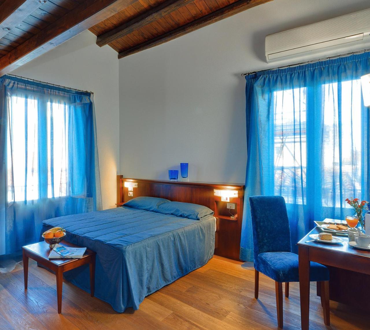 La Plumeria Hotel 1