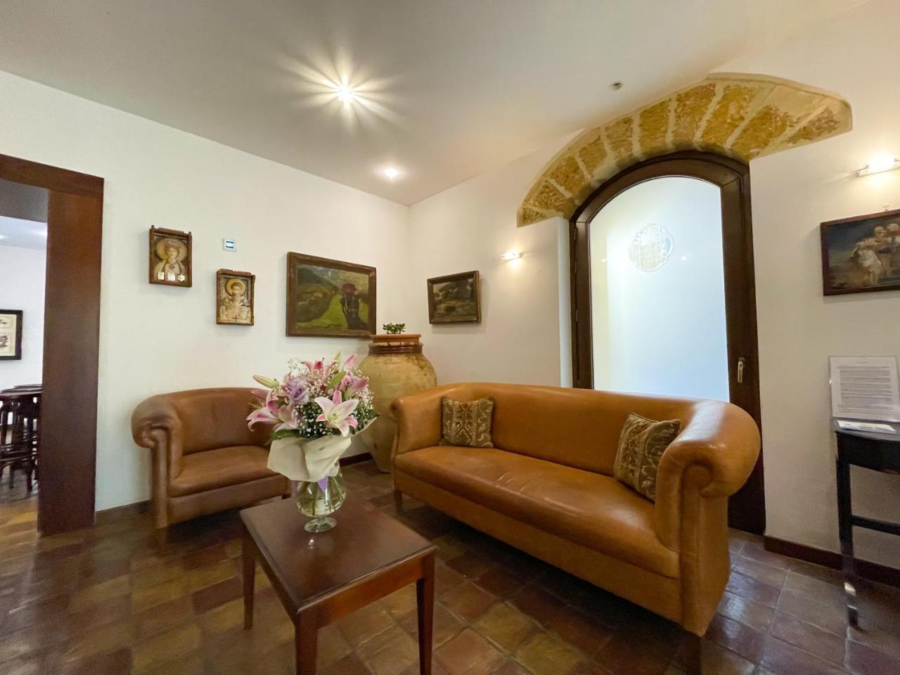 La Plumeria Hotel 2