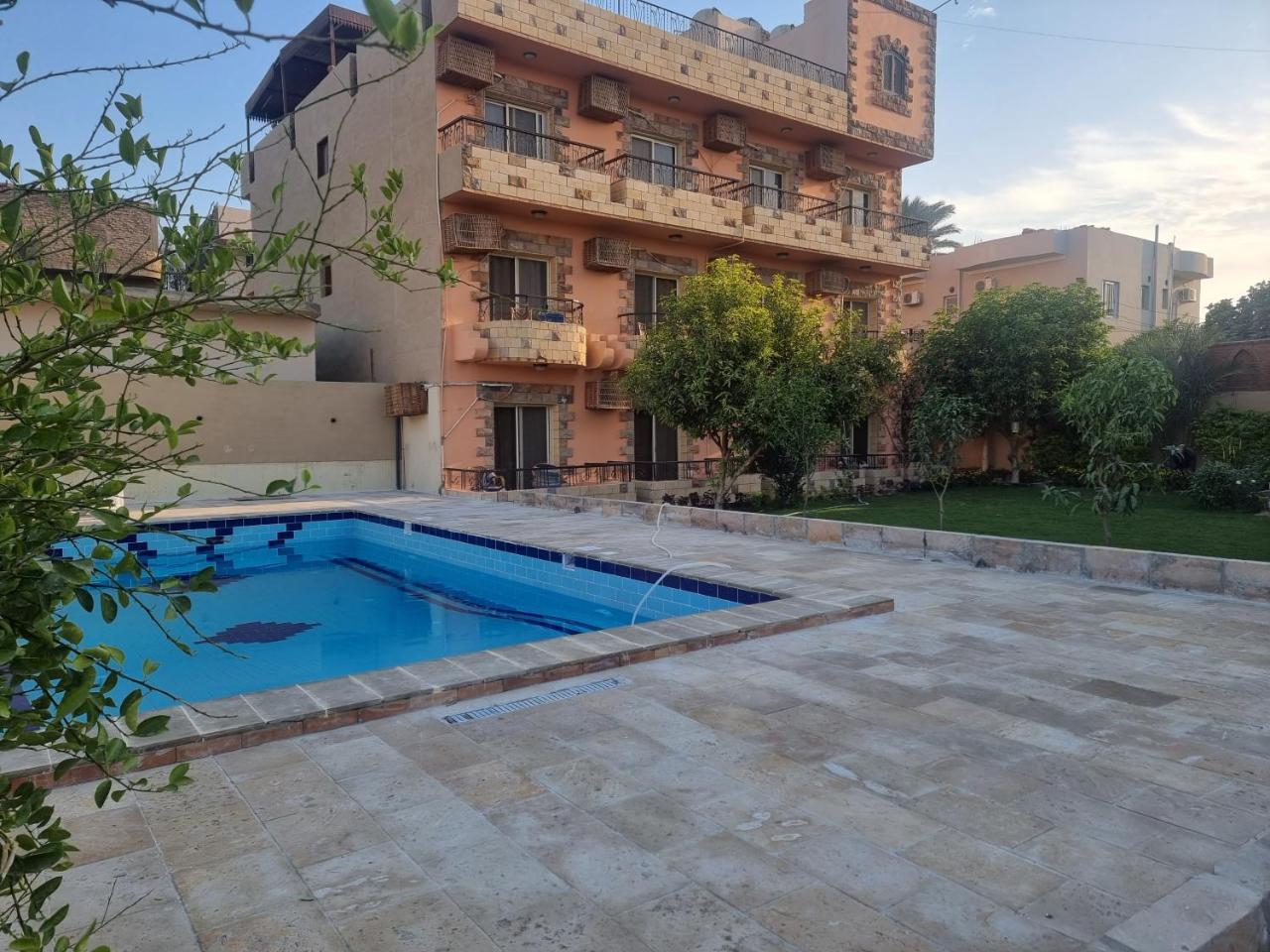 New Memnon Hotel 2