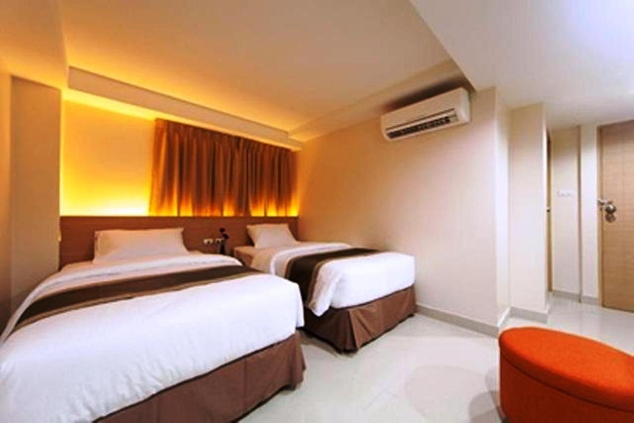 Gateway Hotel 2
