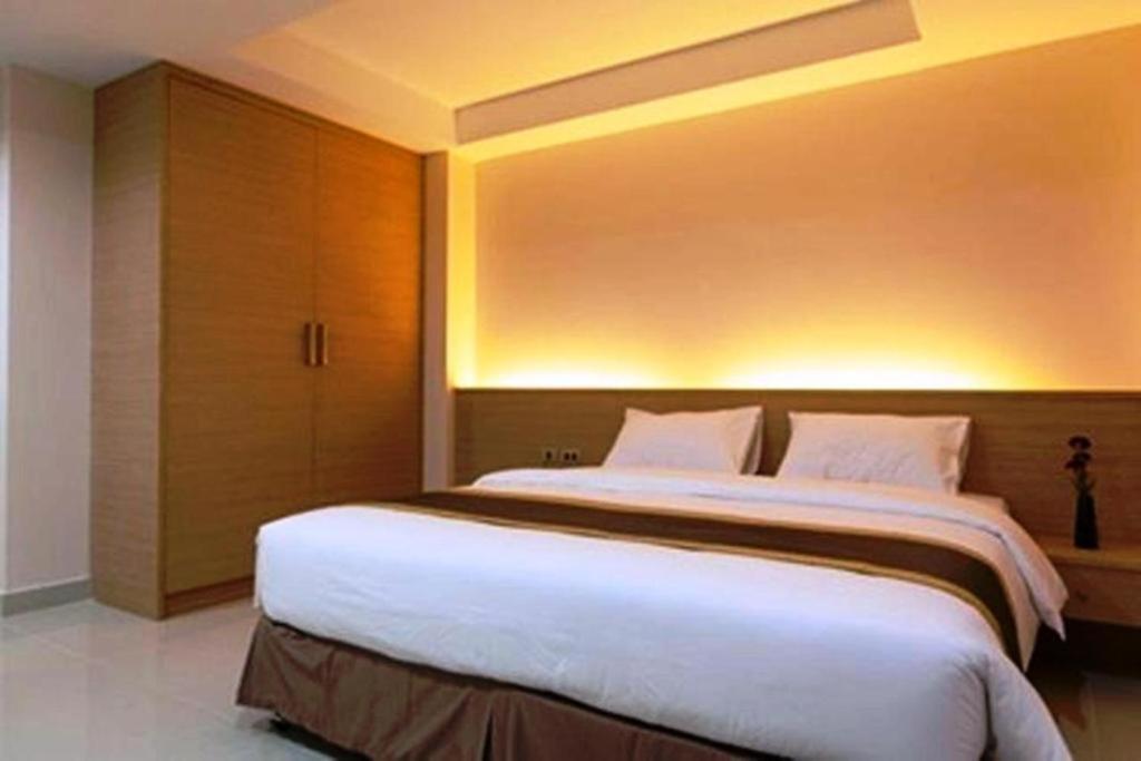 Gateway Hotel 1