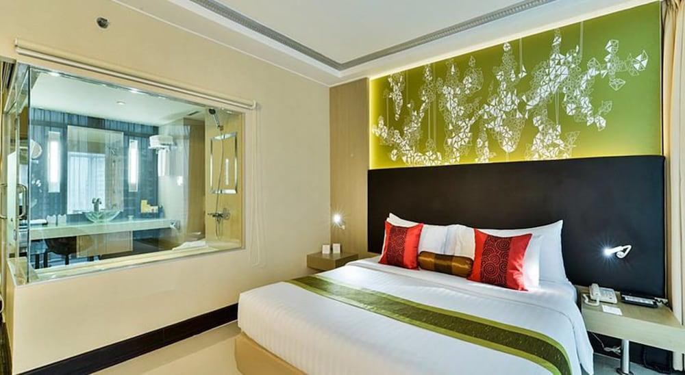 Executive Club at Windsor 2