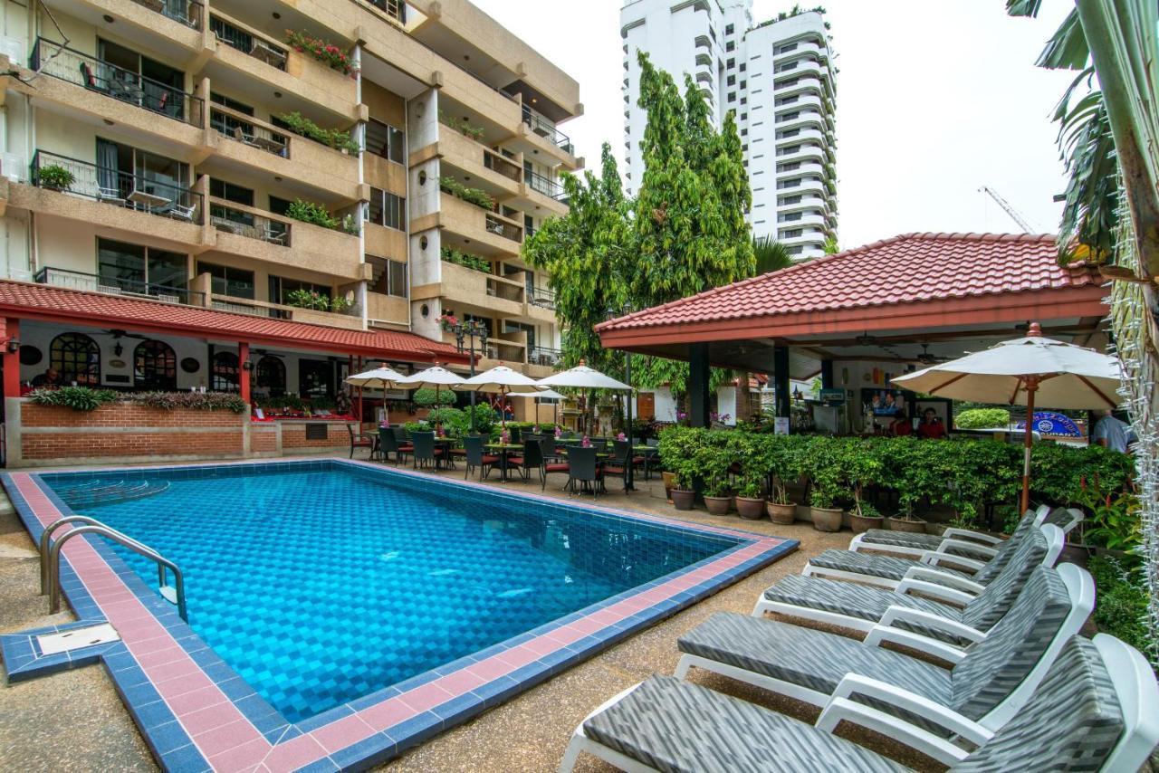 Stable Lodge Hotel (SHA Certified)
