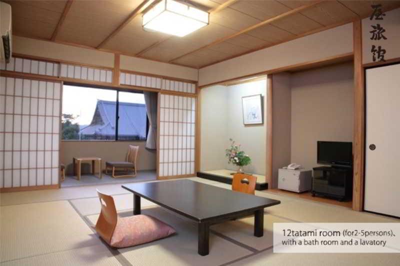 Izumiya Ryokan