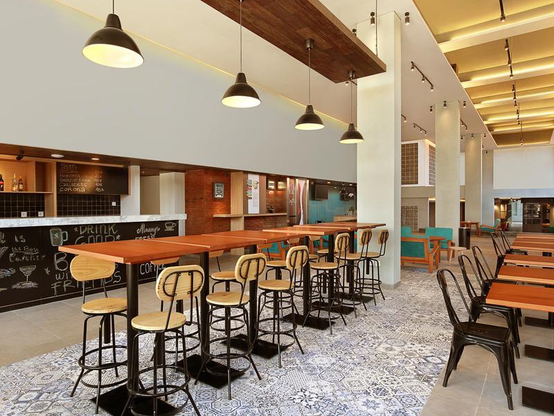 Ibis Bali Legian Street