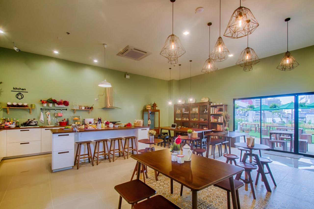 Hom Hostel & Cooking Club 1