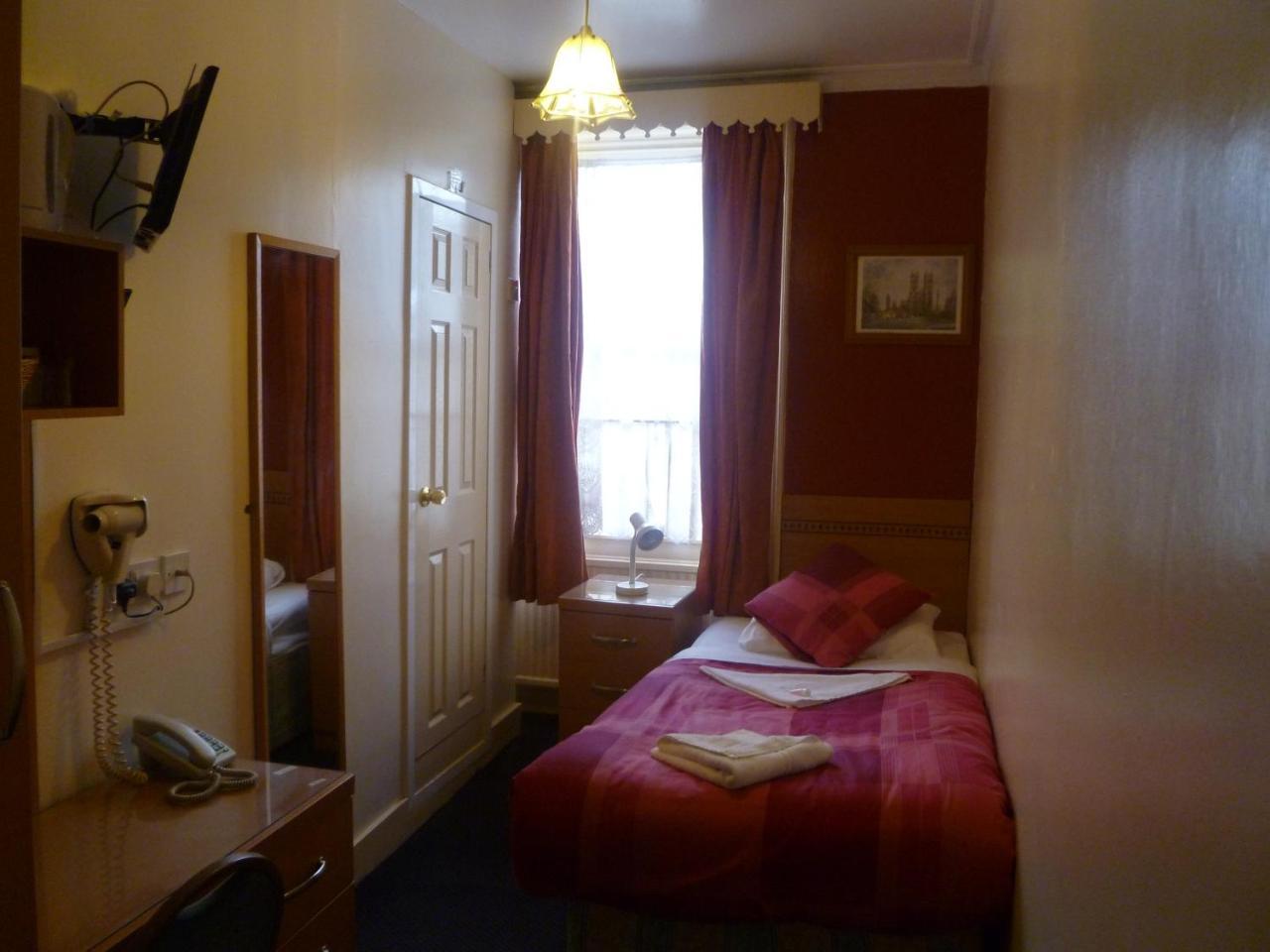 Grenville Hotel 2