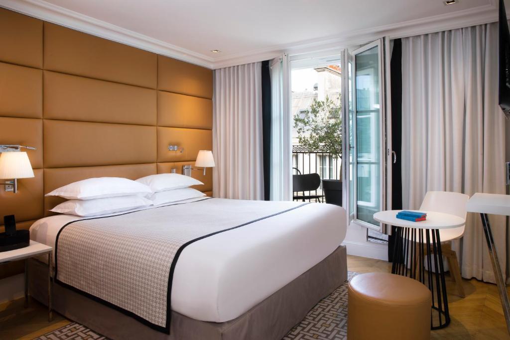 Hotel R de Paris
