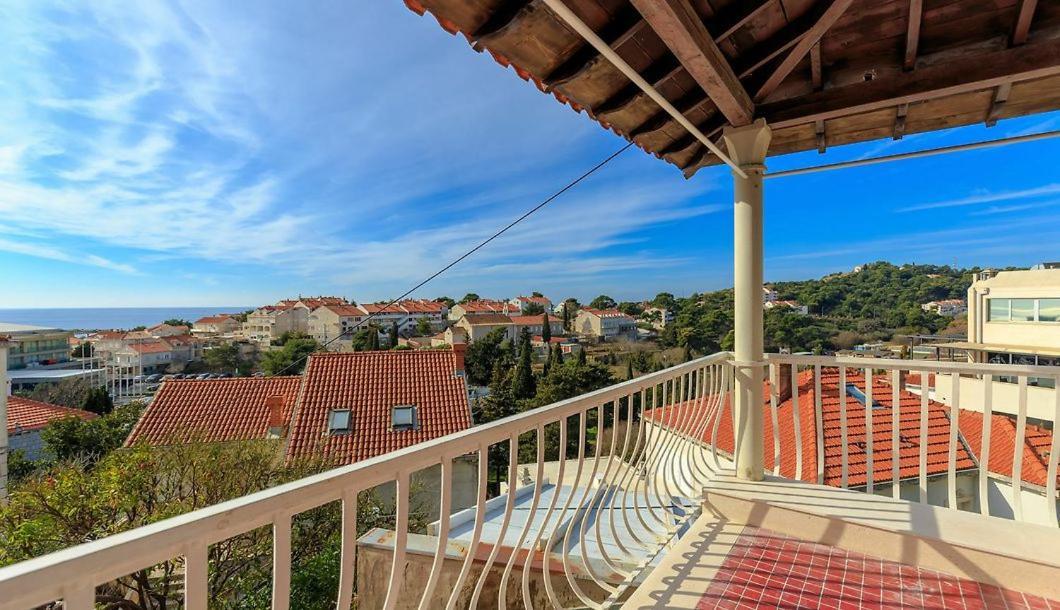 Ivana's Central Suites 1