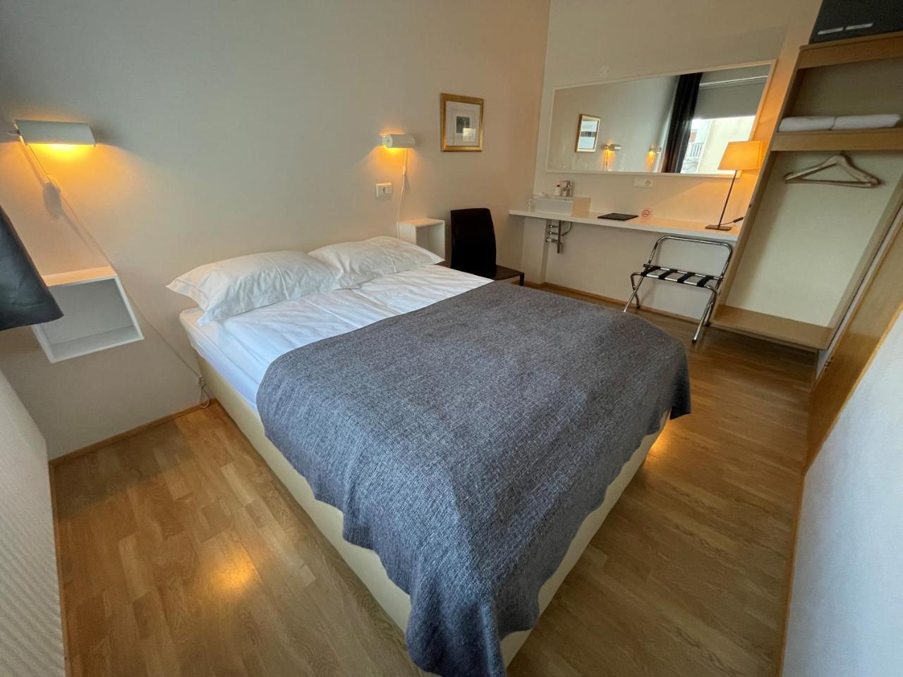 Sunna Guesthouse 1