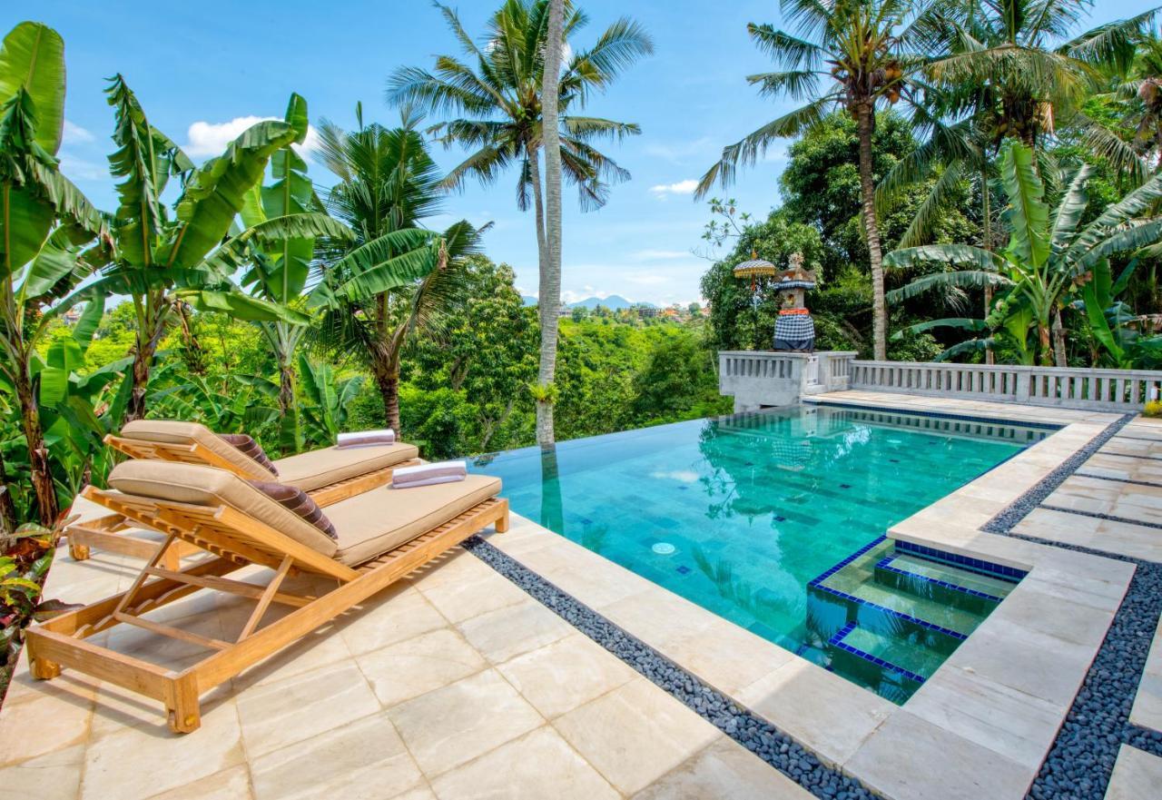 Lebah Villas