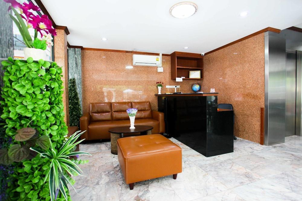Grand Omari 2