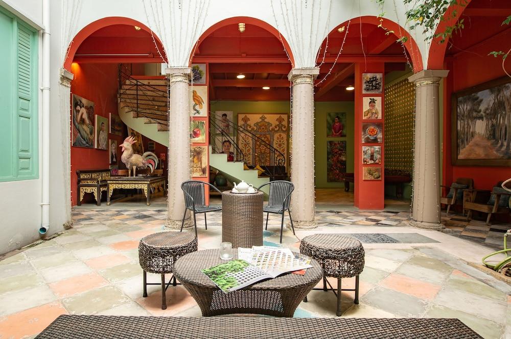 Angelo Family Suites 2