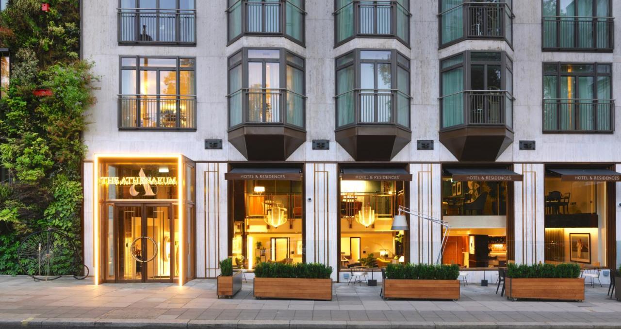 Athenaeum Hotel & Residences 1