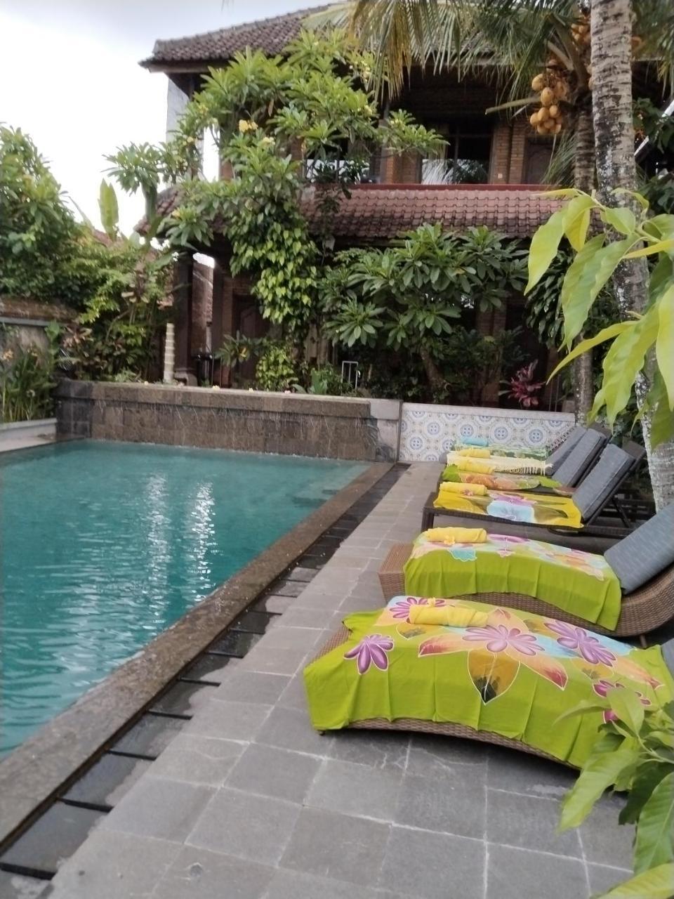 Dewa Bungalow