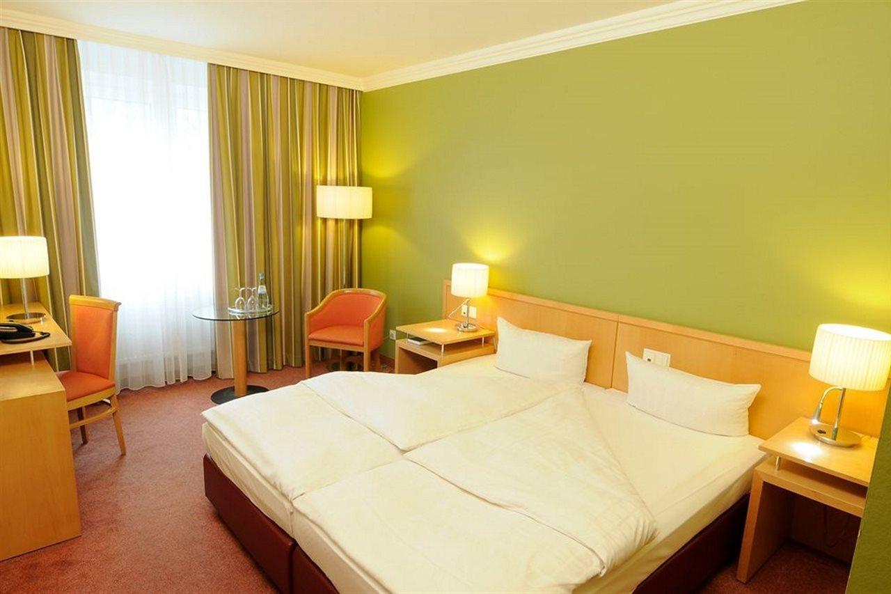 Upstalsboom Hotel Friedrichshain 1