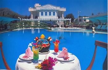 Hotel Grand Levent