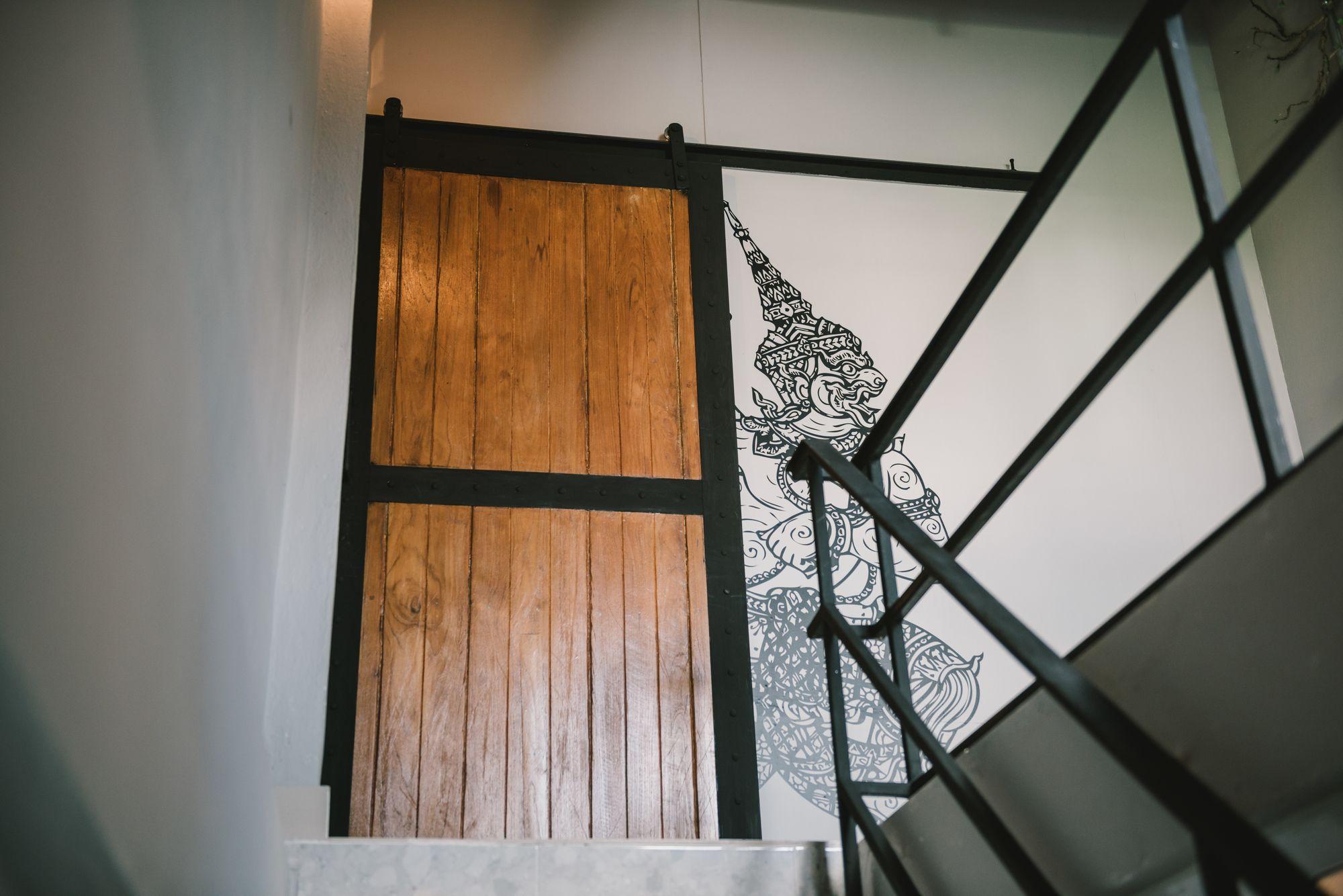 Guyasuka Hostel & Cafe