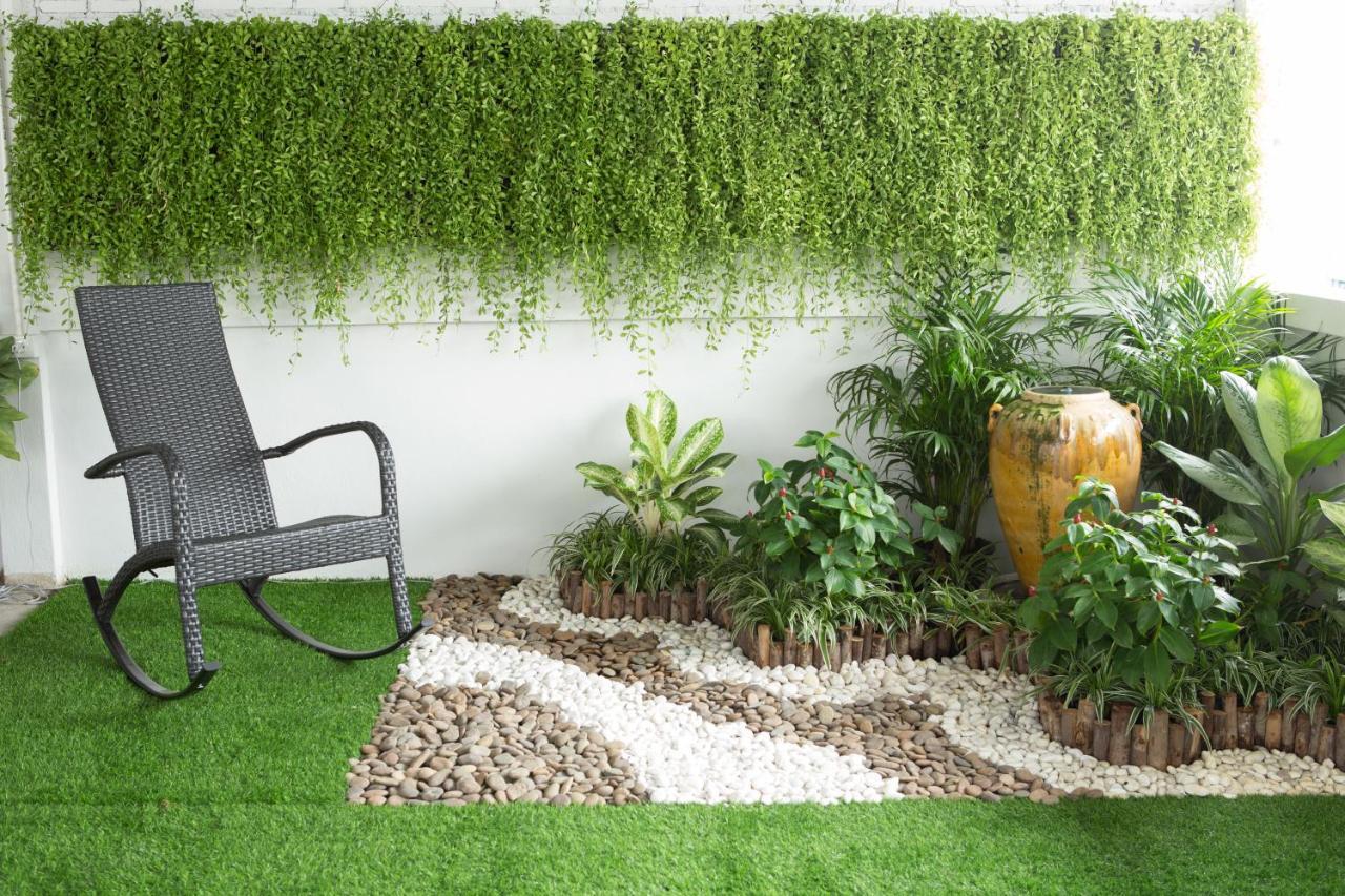 Le Bonheur Poshtel 2