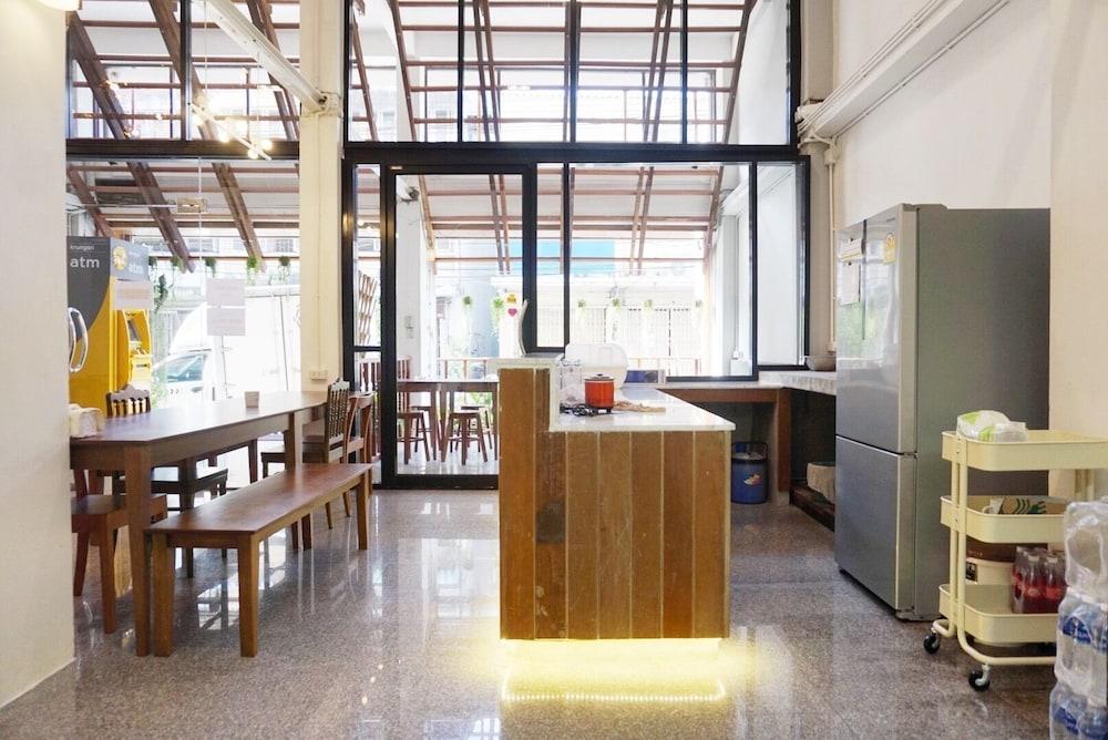 Boon Street Hostel