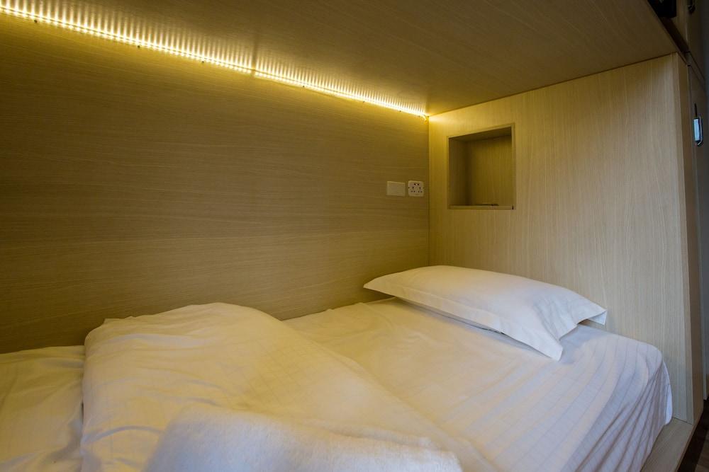 Bed To Bangkok 2