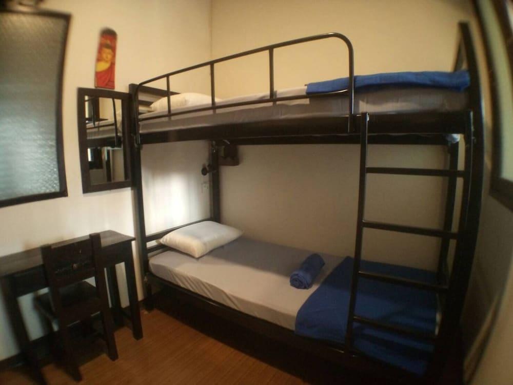 Yha Bangkok Downtown at Station S3 - Hostel 2