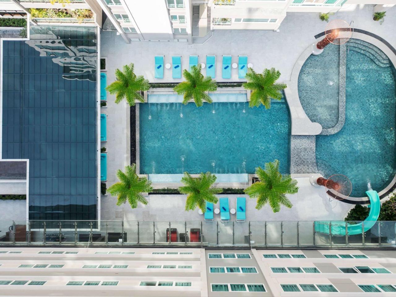 Novotel Living Bangkok Sukhumvit Legacy