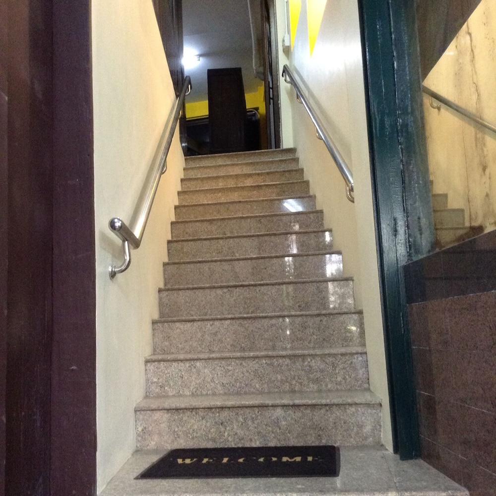 Bc Guesthouse Banglamphu 2