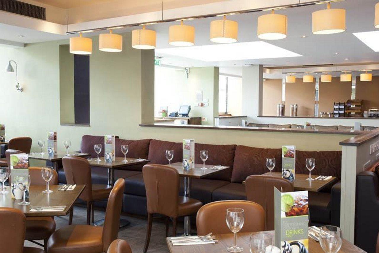 Premier Inn London Hampstead 2