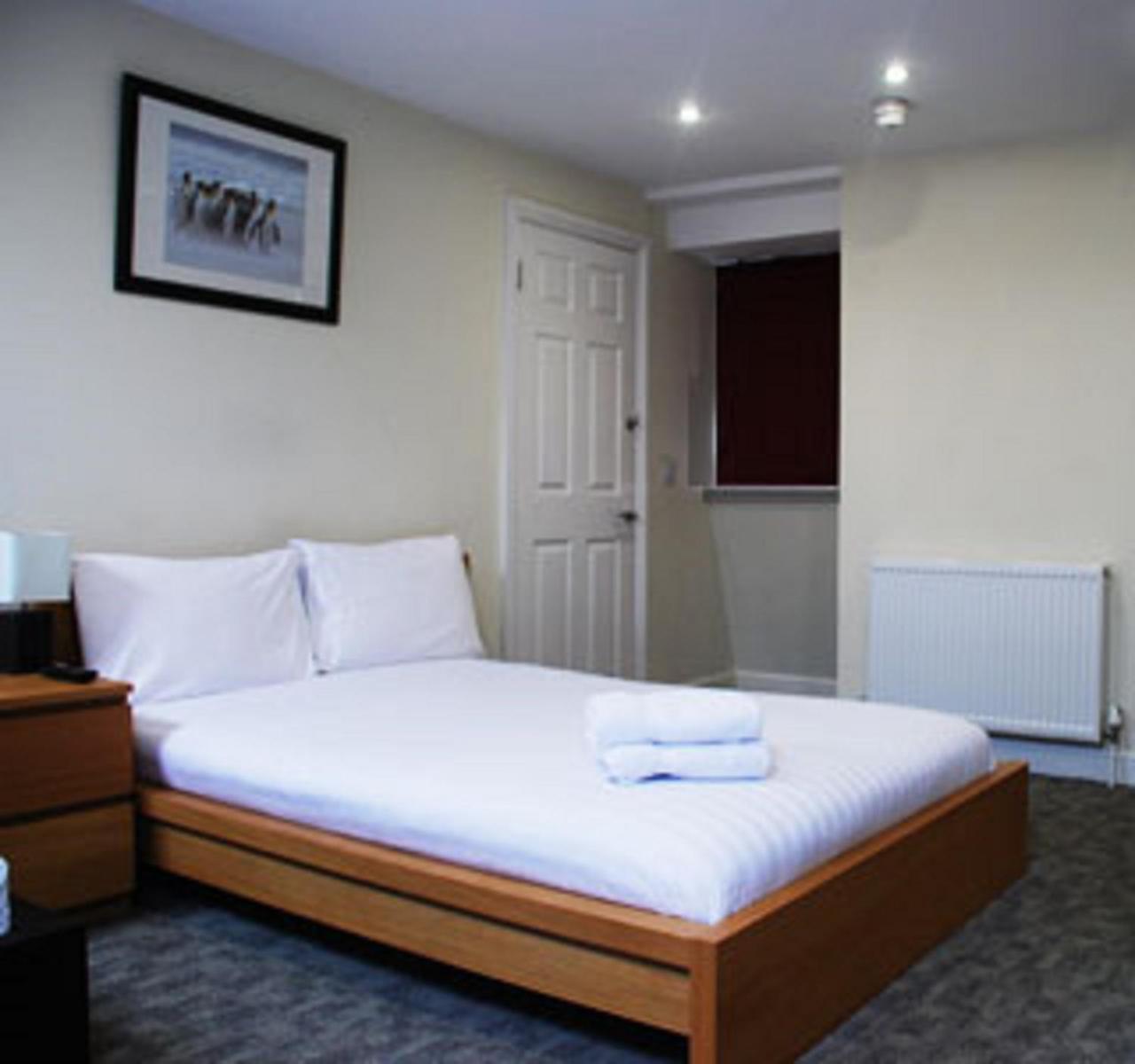 Clapham Guest House