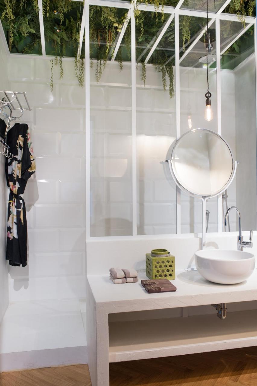 Velona’S Jungle Luxury Suites (Adults only) 1