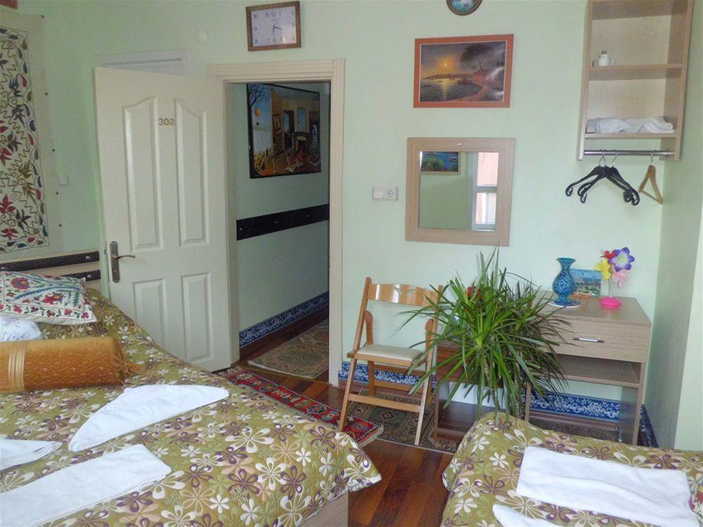 Chora Guesthouse