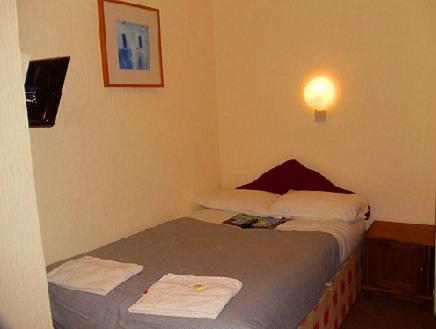 Holly House Hotel 2