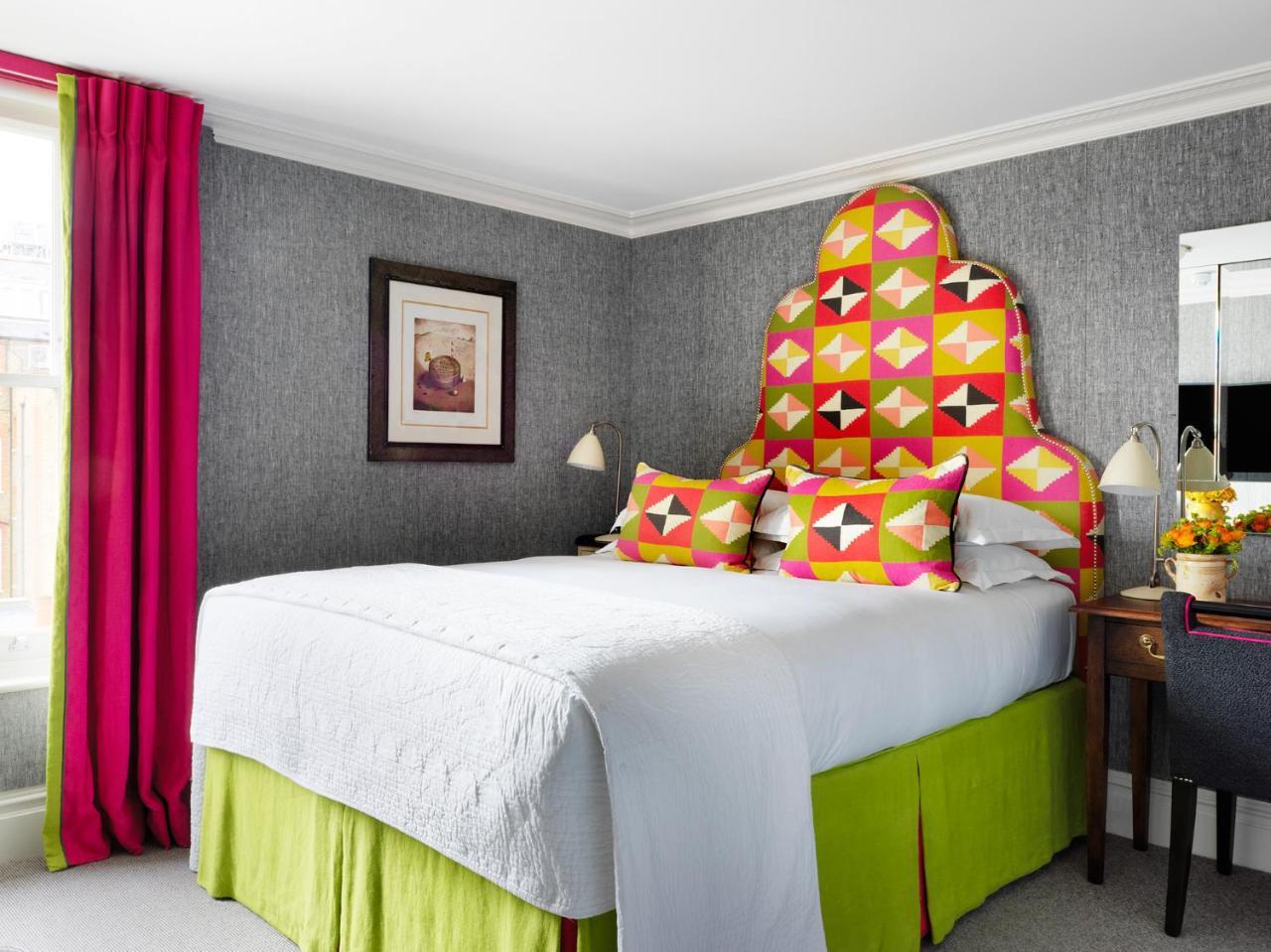 Knightsbridge Hotel 1